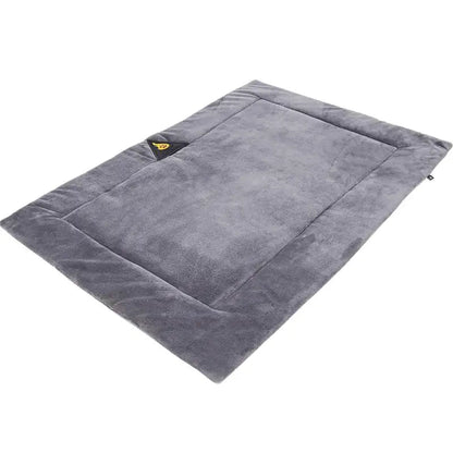 Self - Heating Pet Bed – Comfortable Flannel Dog Mat for Elderly Pets & Cats, Waterproof Winter Thermal Warming Pad - Buy at G - ZONE